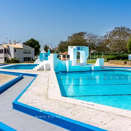Апарт-отель The Blue House, Pedras D'el Rei, 3*