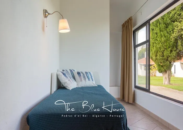 The Blue House, Pedras D'el Rei,