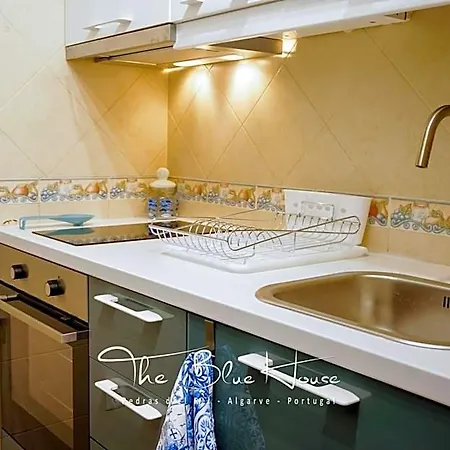 The Blue House, Pedras D'el Rei, Aparthotel Tavira